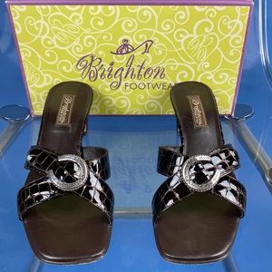 Brighton Tamyra Bronze Slip On Sandals Sz 9
